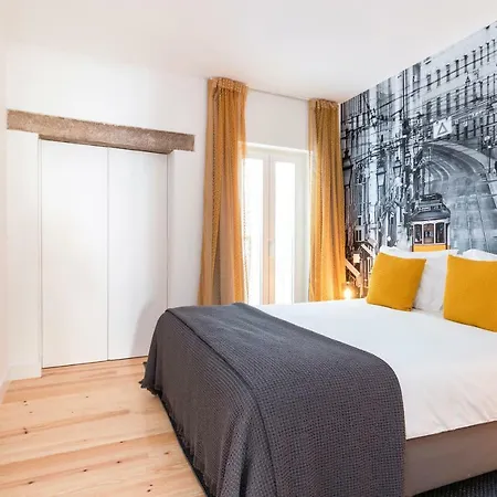 Apartment Bica Suites *